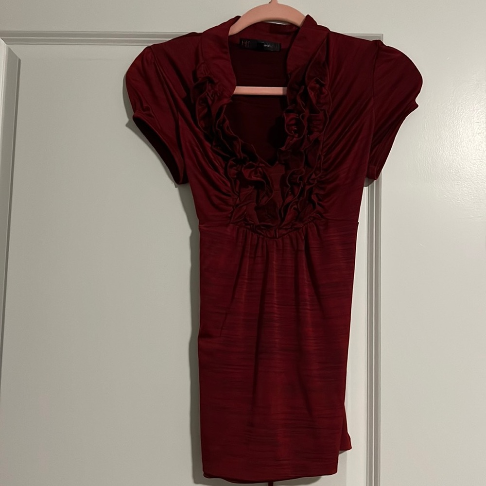 Red blouse with tie in the back